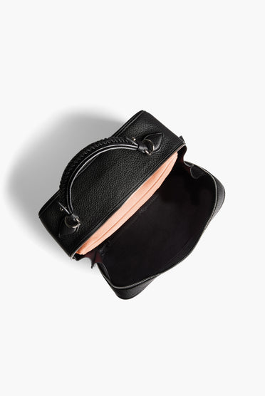 Tack Trunk